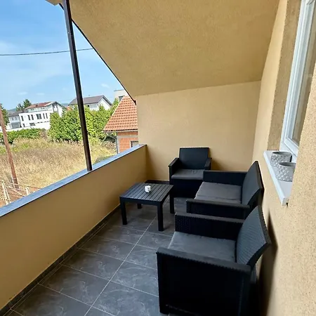 Stan Na Dan Sun & Moon Apartamento Zepce Exterior foto